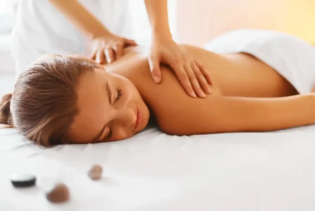 Greek Holistic Massage (60' treatments)