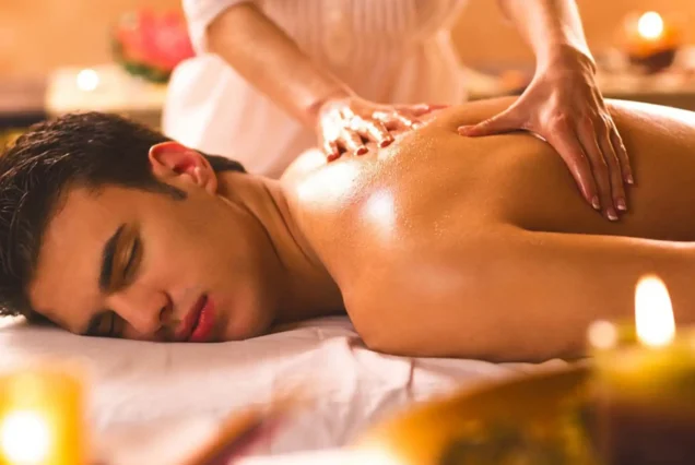 Thai massage (60' treatments)