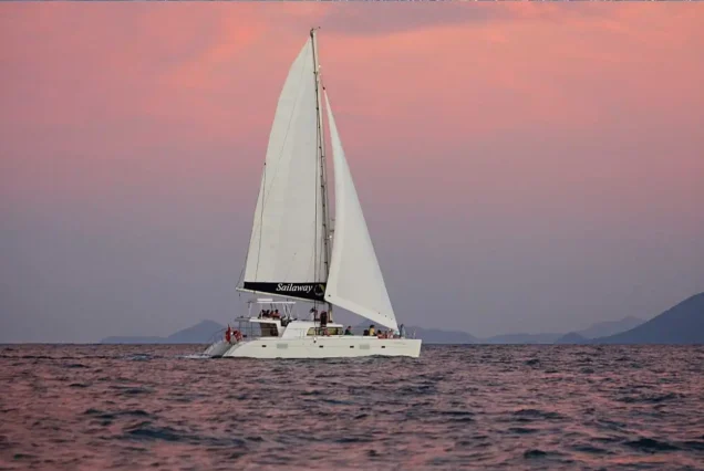 Exclusive Sunset Catamaran Cruise