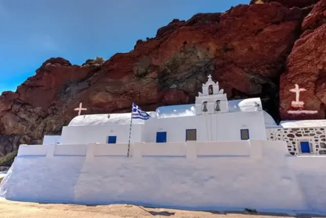 We guide you in the Past